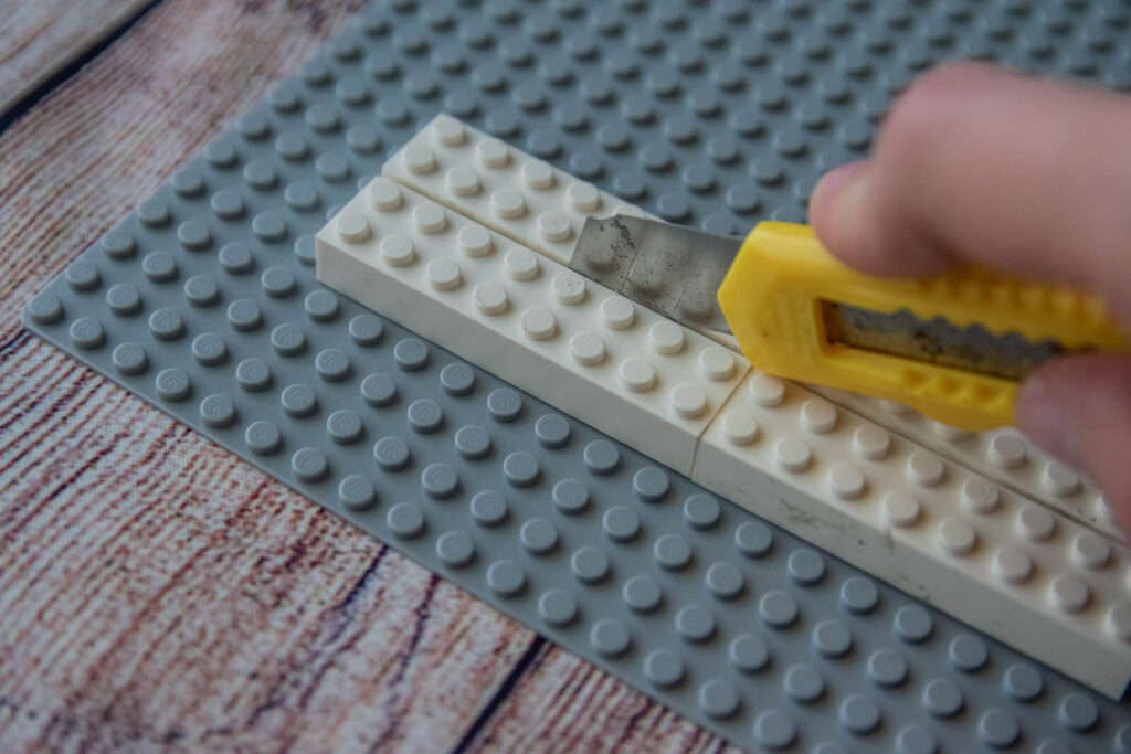 Lego Grundplatte schneiden