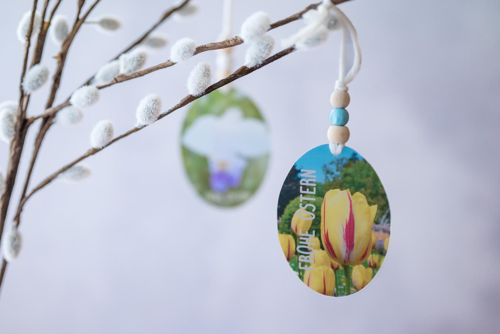 30 Ostereier Zum Aufhängen – Bastelset Mit 12 Farbstiften, Kunststoff, Für Osterdeko & DIY 30 Kunststoff Eier